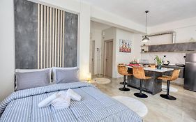 V&V Central Apartment In Pyli Vol. 2